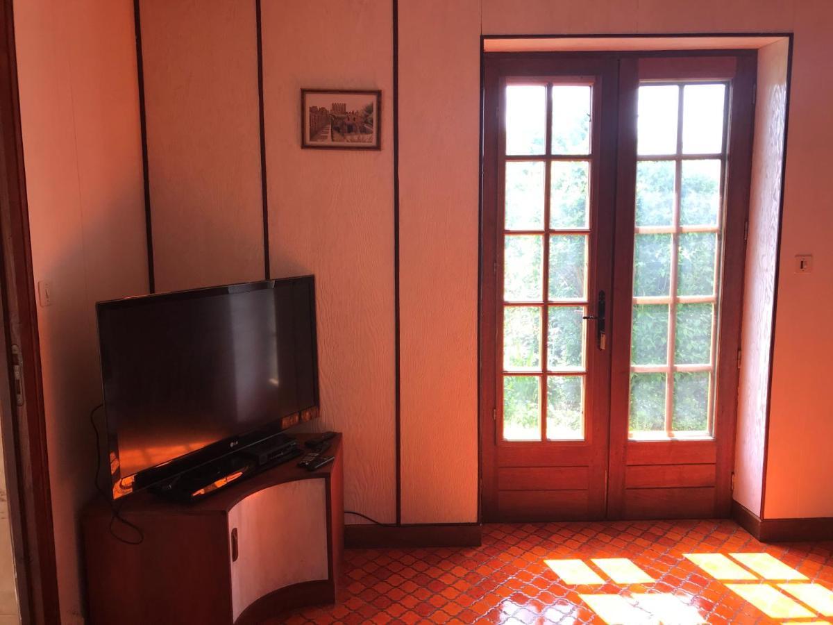 Holiday home May's Availles-Limouzine